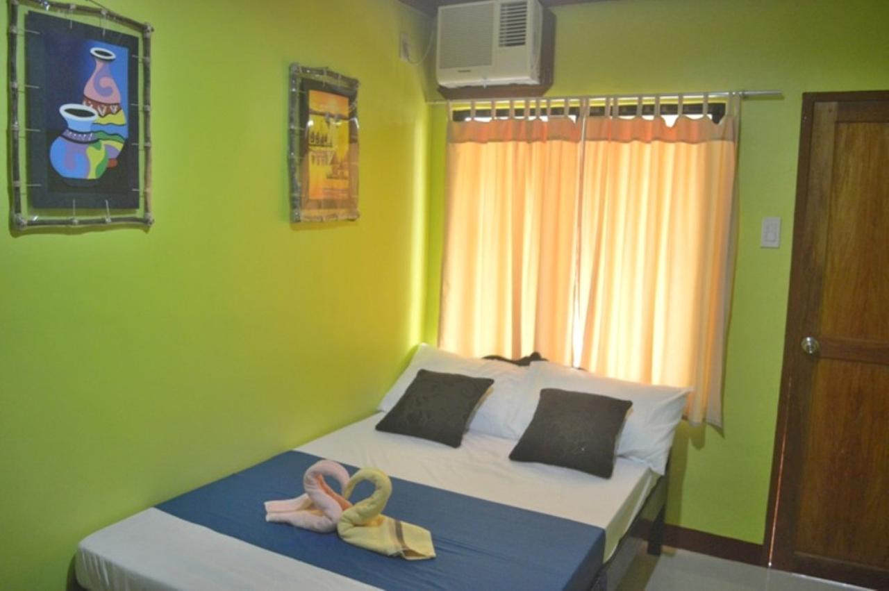 Amelia Homestay Puerto Princesa Exteriör bild