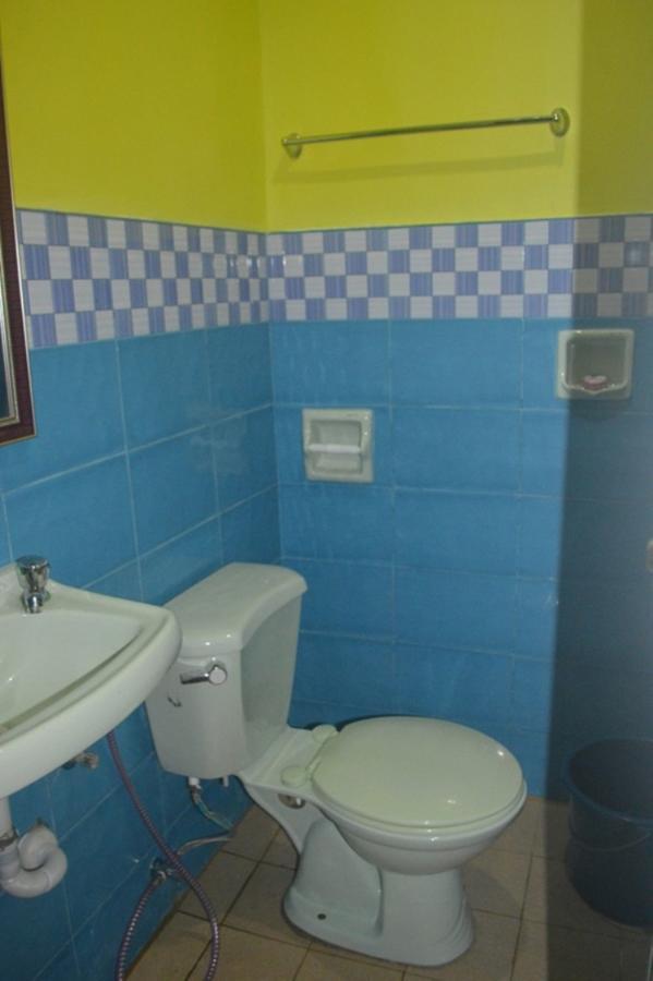 Amelia Homestay Puerto Princesa Exteriör bild