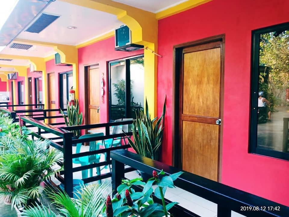 Amelia Homestay Puerto Princesa Exteriör bild